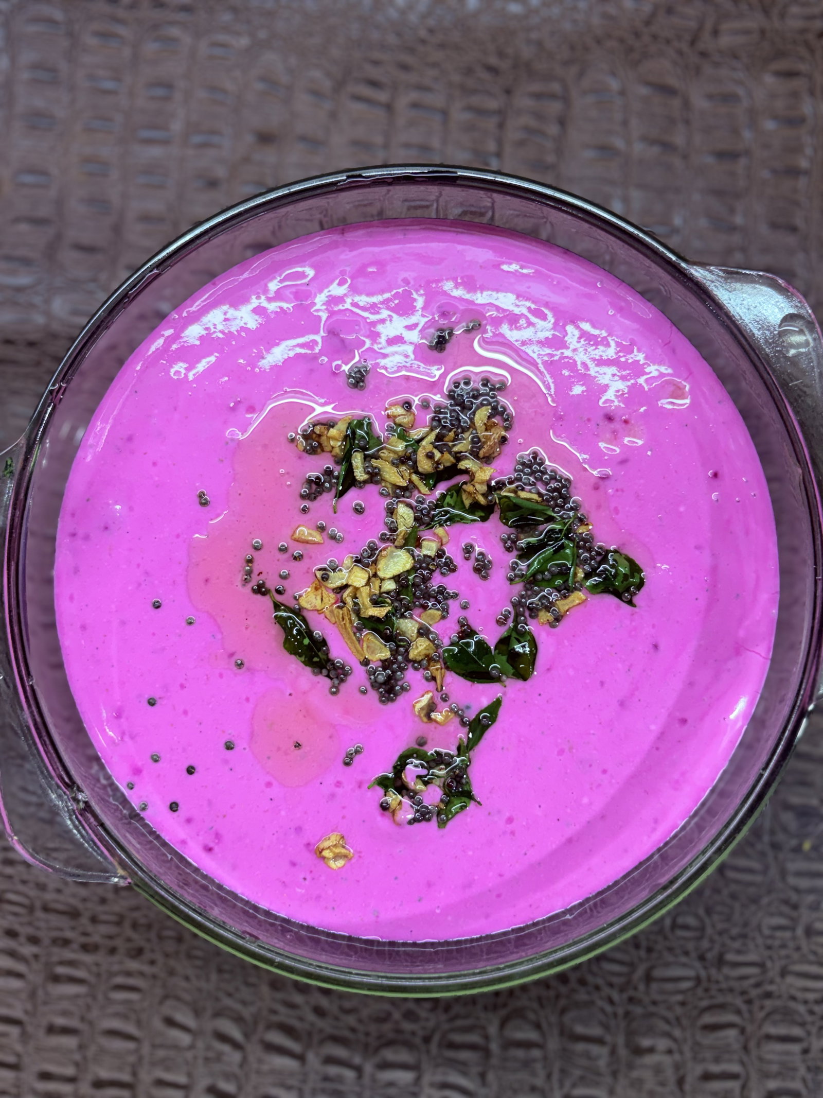 Step 3.1: Pour the tempering directly over the raita