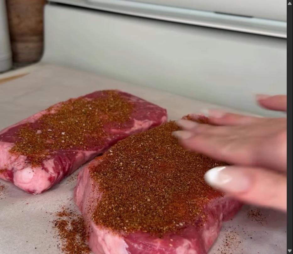 Step 1.1: Spread the homemade rub on both sides of the steak