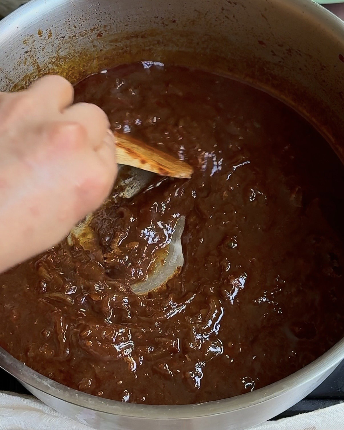 Step 1.1: Reduce the sauce in the pan until thickened
