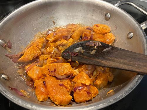 Step 3.1: Fry the chicken on high flame for about 4–5 minutes, tossing continuously