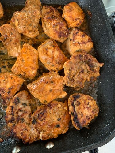 Step 3.2: Shake off any excess marinade from the chicken pieces, then sear them in batches without overcrowding